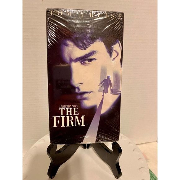 The Firm VHS 1993 Tom Cruise Sidney Pollack Holly Hunter New Factory Sealed - Picture 1 of 4